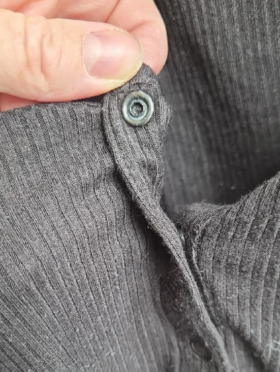 Maternity Ripe Black Ribbed Scoop Neck Tank with Button Front - Picture 6 of 6